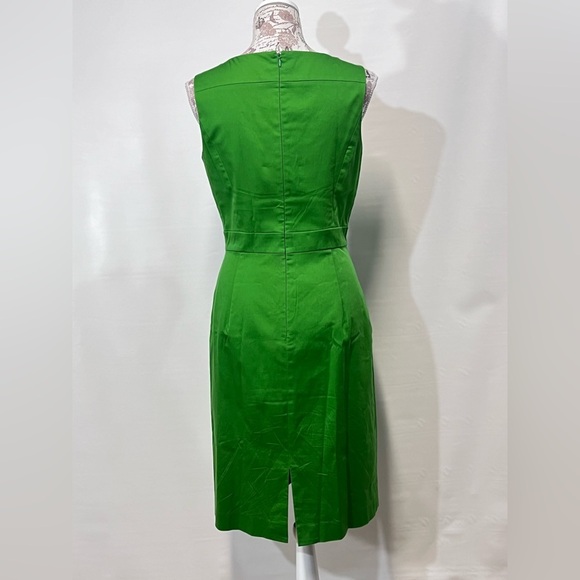 🛍️ALEX MARIE Kelly green sleeveless sheath dress size 6. - Picture 6 of 13
